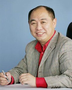 潘世伟